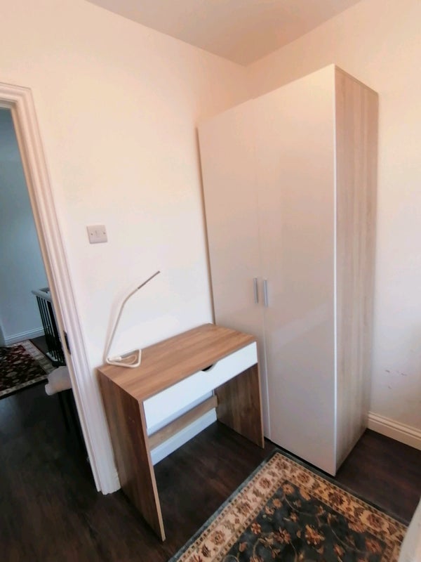 Room Southmead Road in Bristol