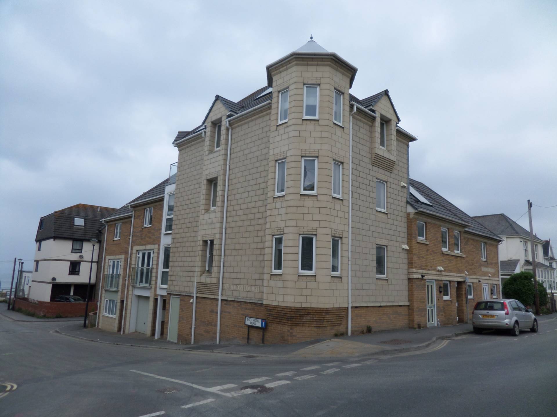 Flat Bath Hotel Road in Torridge District