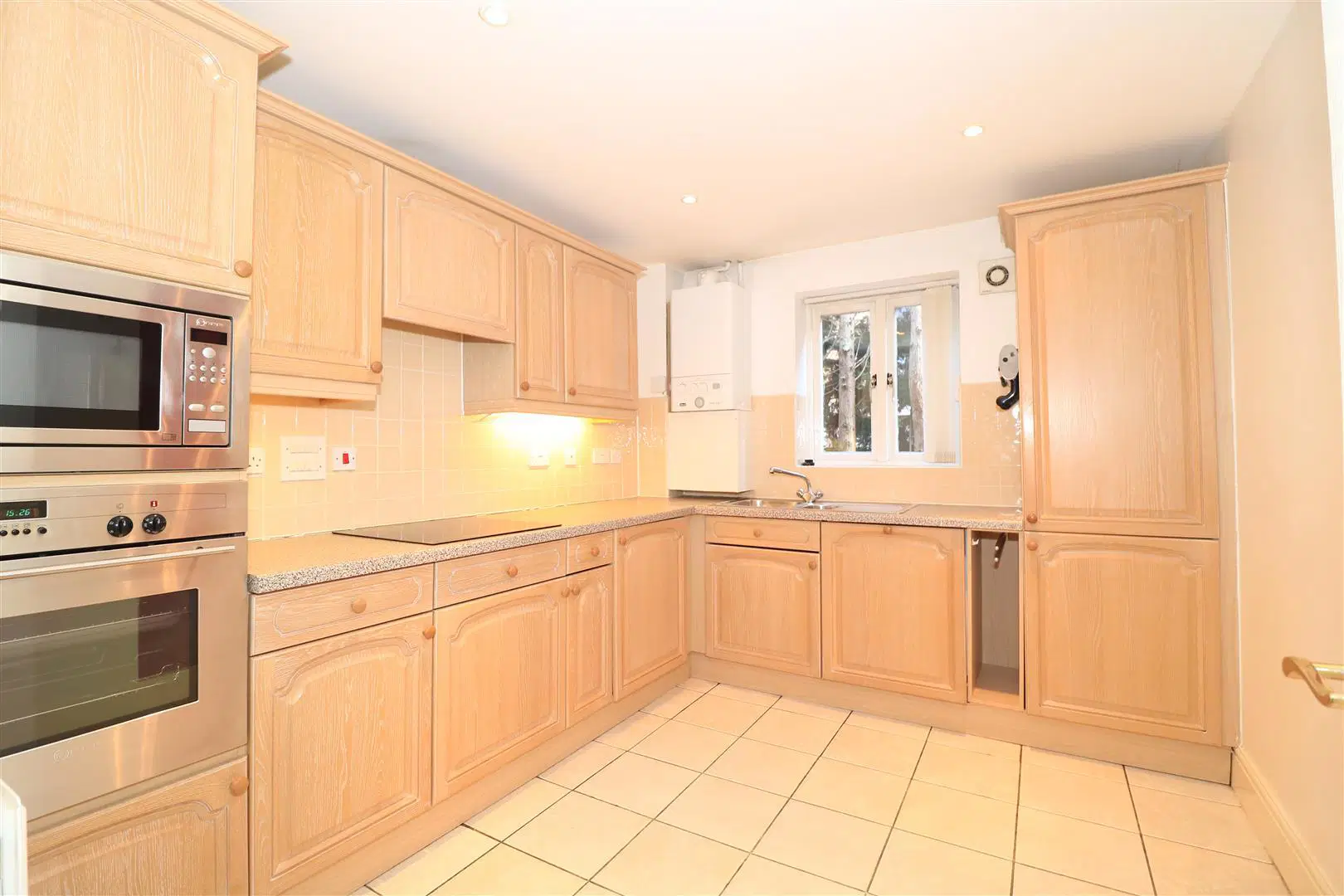 Flat Mulberry Court in Kenilworth