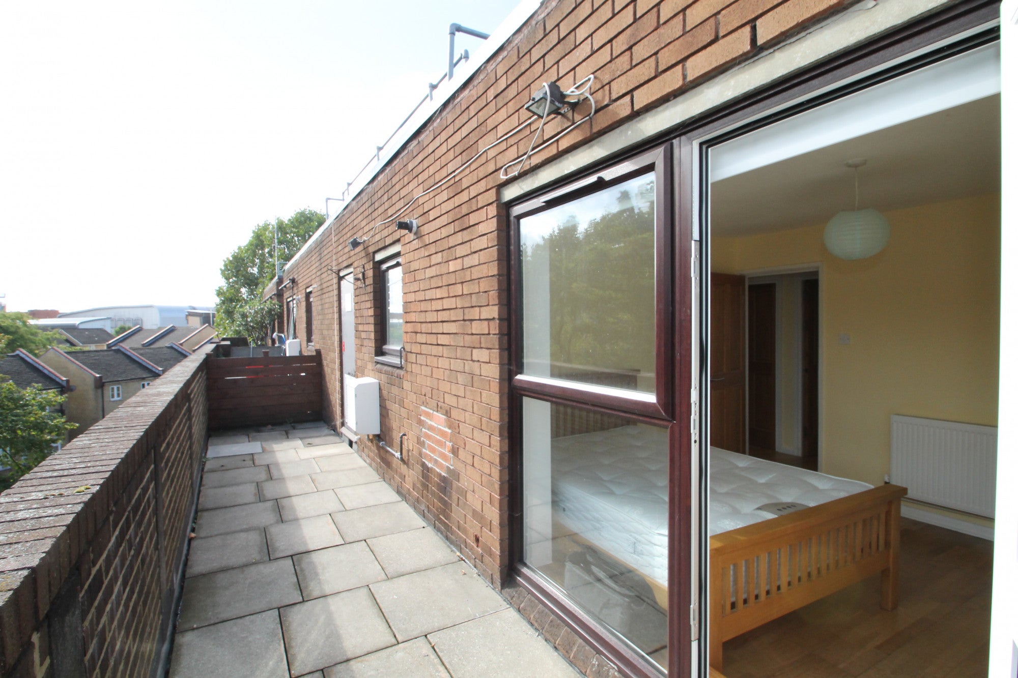 Flat Chillingworth Road in Greater London