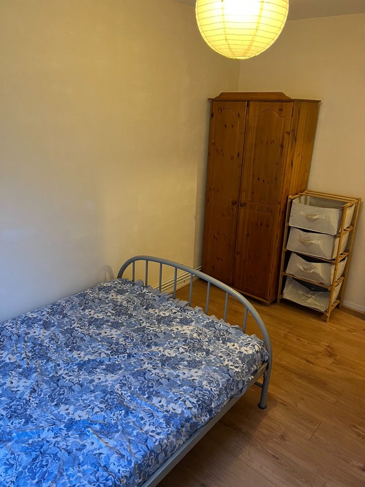 Room Tent Street in Greater London
