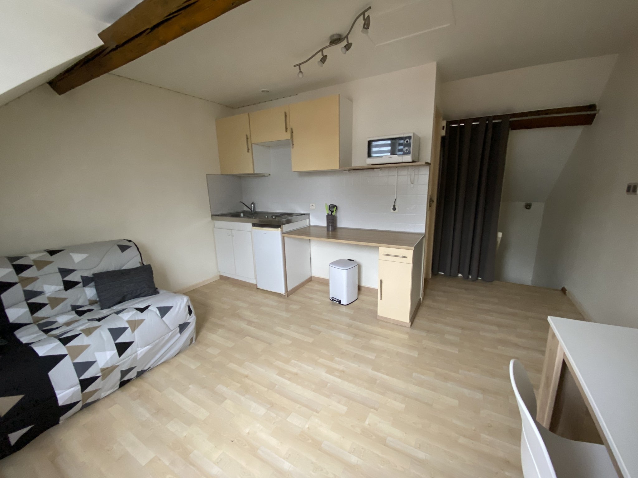 Chambre Rue de Bouvines à Amiens