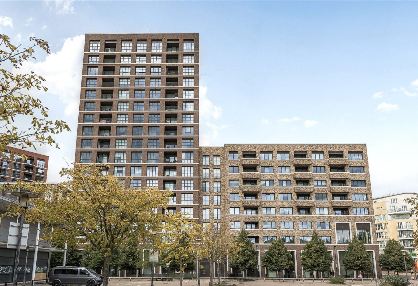 Flat Maritime Street in Greater London