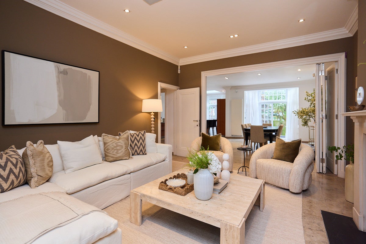 House Hamilton Terrace in City of Westminster