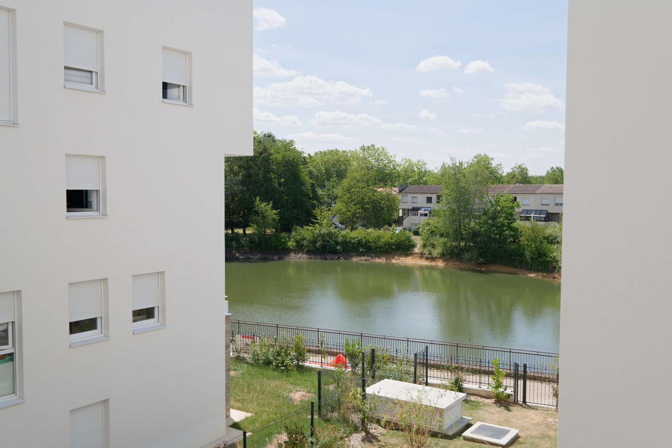 Appartement Place des Fontaines à Savigny-le-Temple