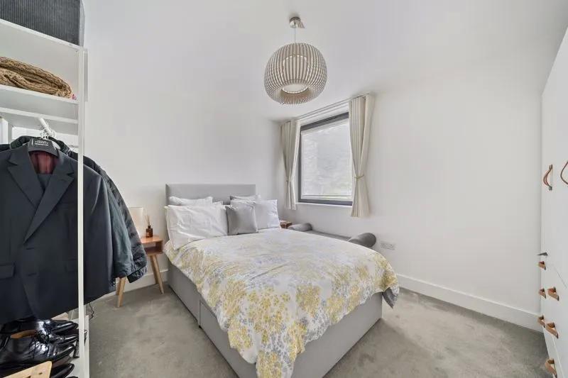 Room Old Lodge Lane in Greater London