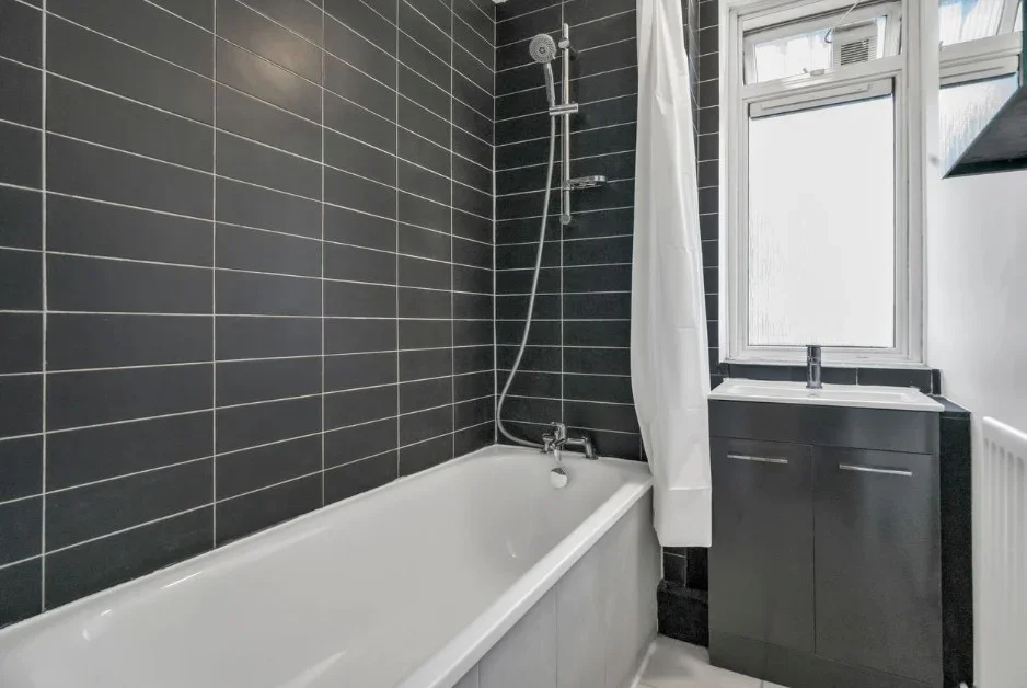 Flat Hilgrove Road in Greater London