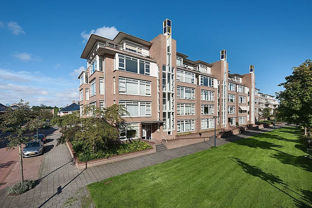Flat Sperwerlaan in Leidschendam