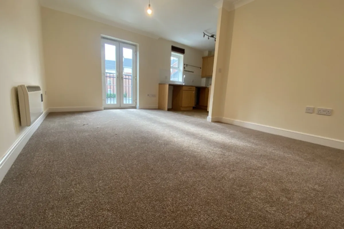 Flat Newlands Close in Hagley