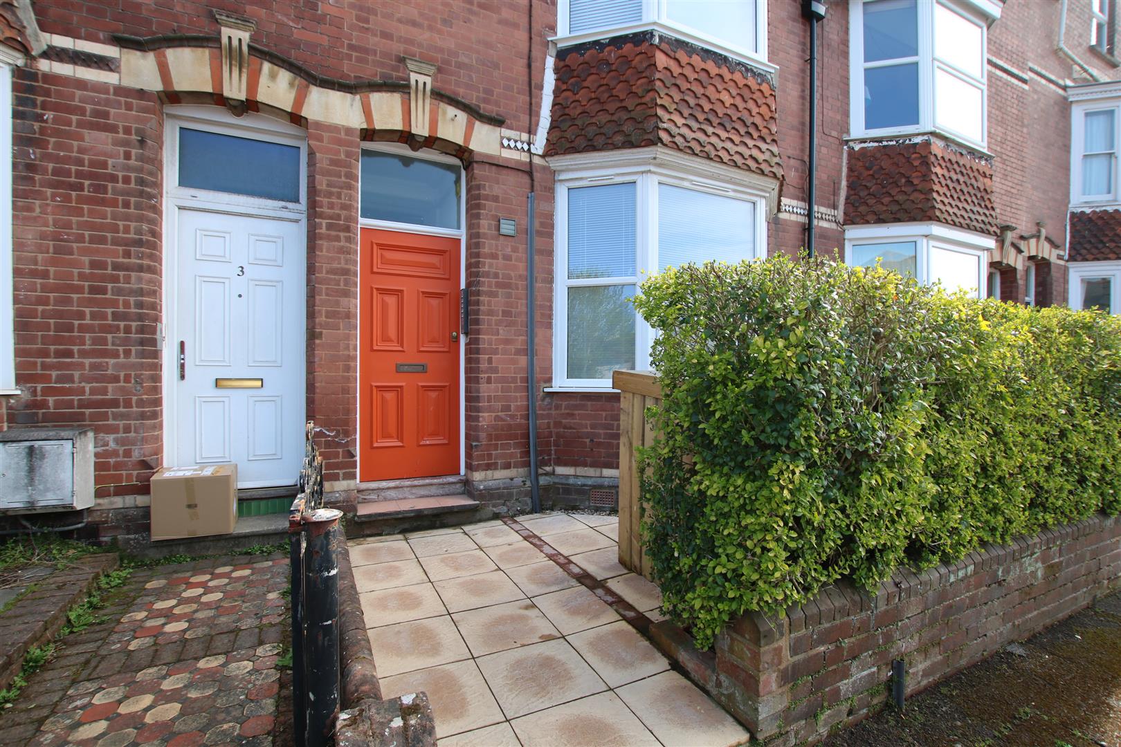 Flat Leighton Terrace in Exeter