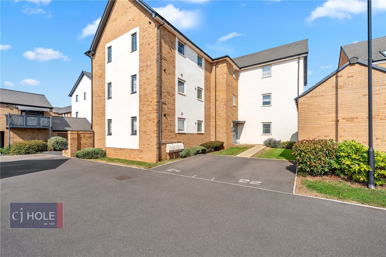 Flat Cater Drive in Yate