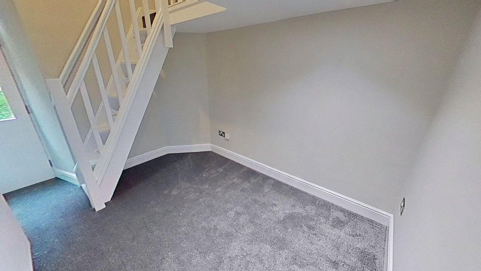 Flat Newhaven Road in City of Edinburgh