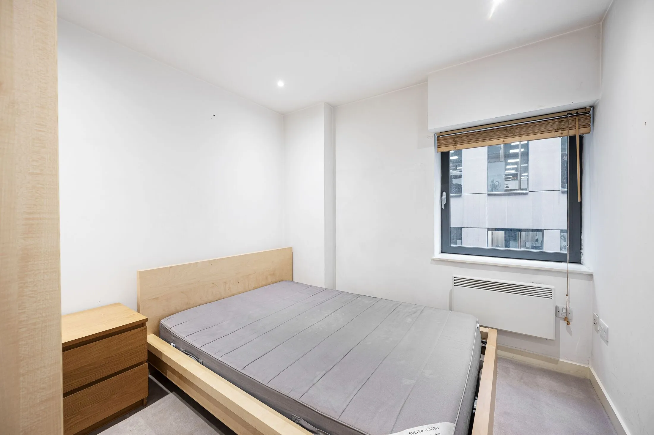 Flat Greystoke Place in City of London