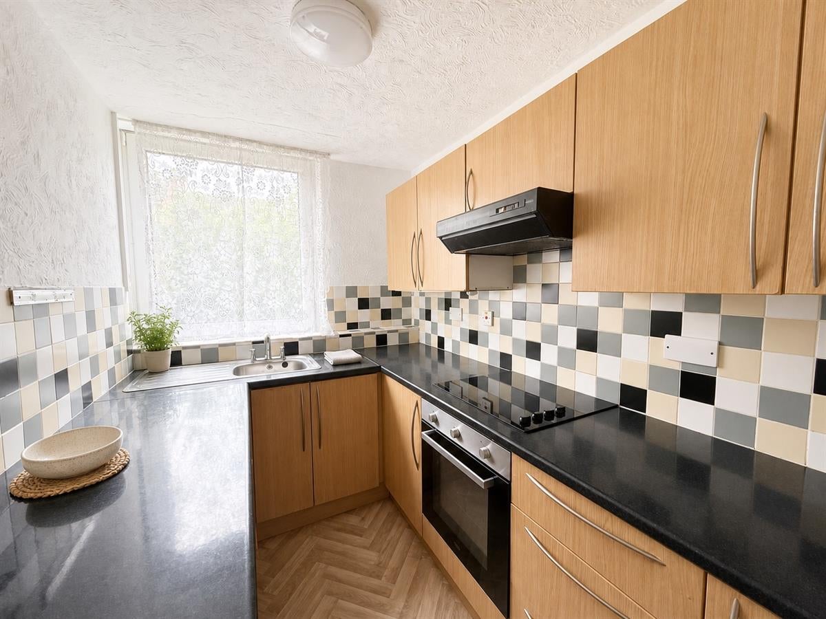 Flat Goldington Green in Bedford