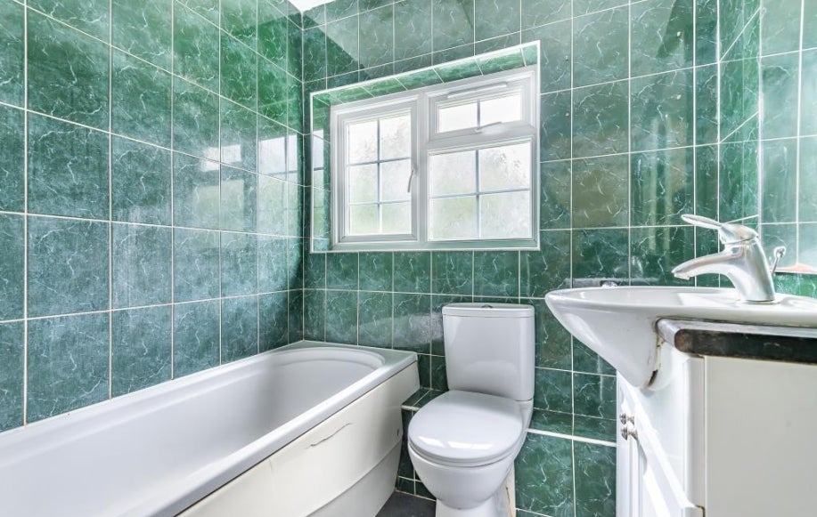 Flat Linnet Close in Hertsmere