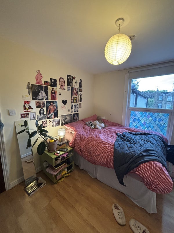 Room Lockhurst Street in Greater London