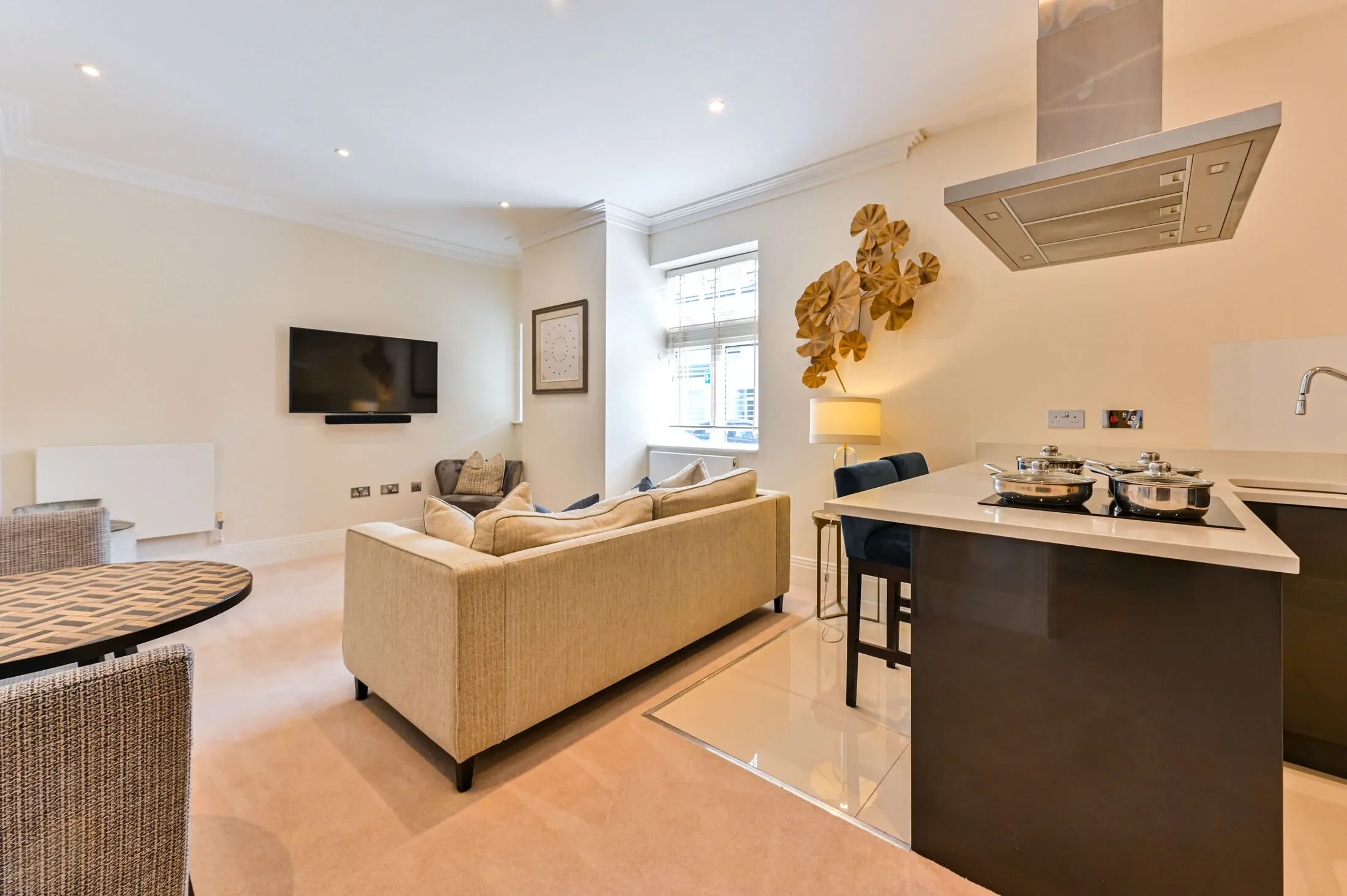 Flat Rainville Road in Greater London