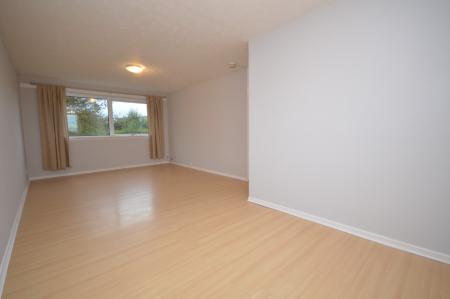 Flat Juniper Avenue in East Kilbride