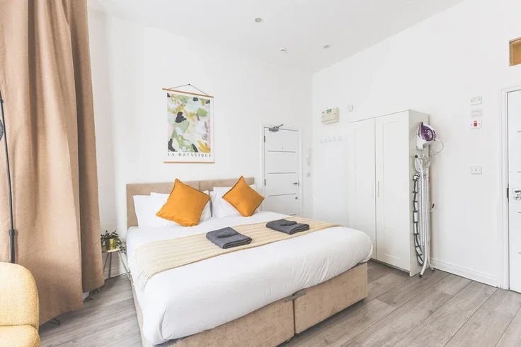 Flat Fordwych Road in Greater London