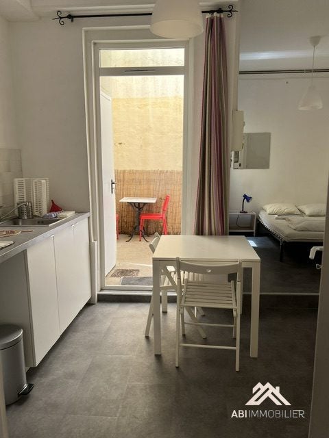 Flat Rue Edgar Quinet in Béziers
