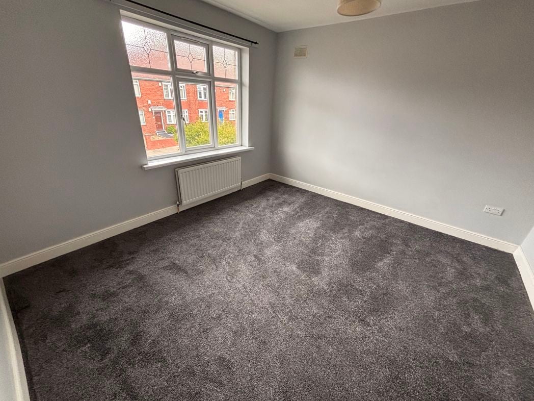 Flat Granville Road in Newcastle upon Tyne