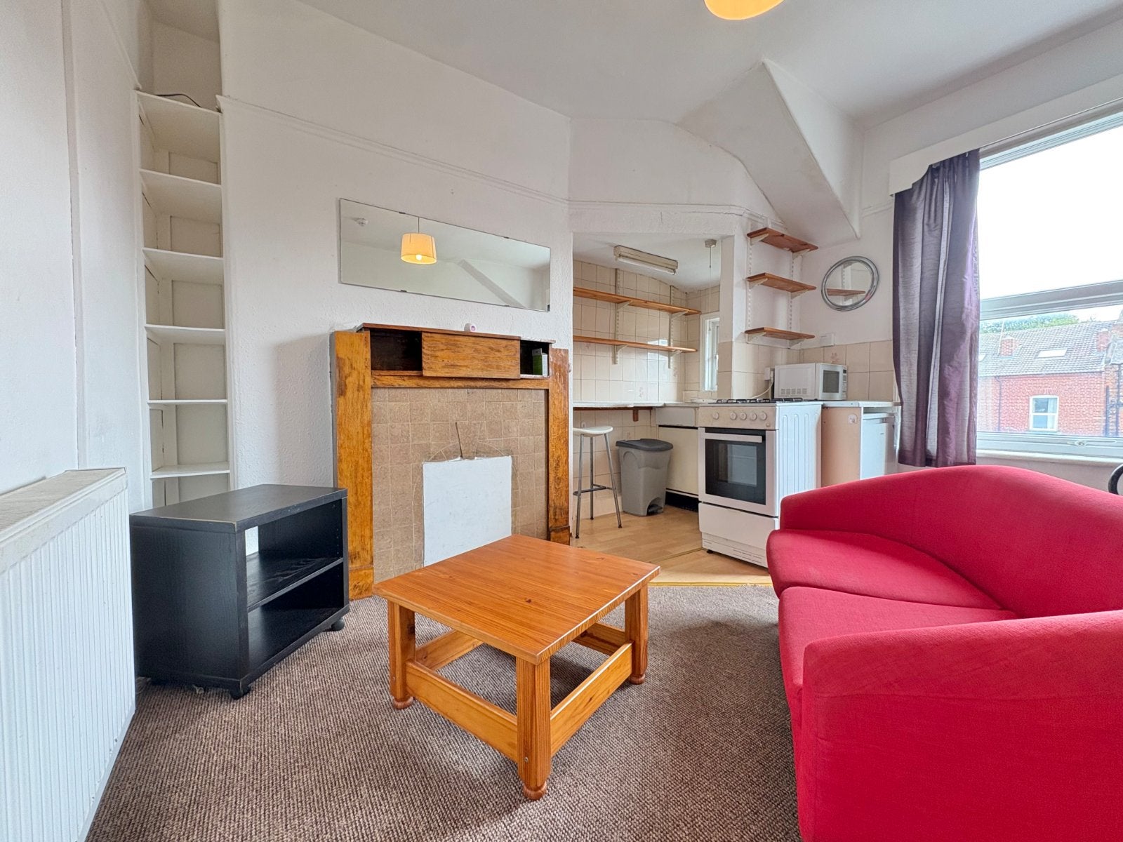 Flat Kelso Road in Leeds