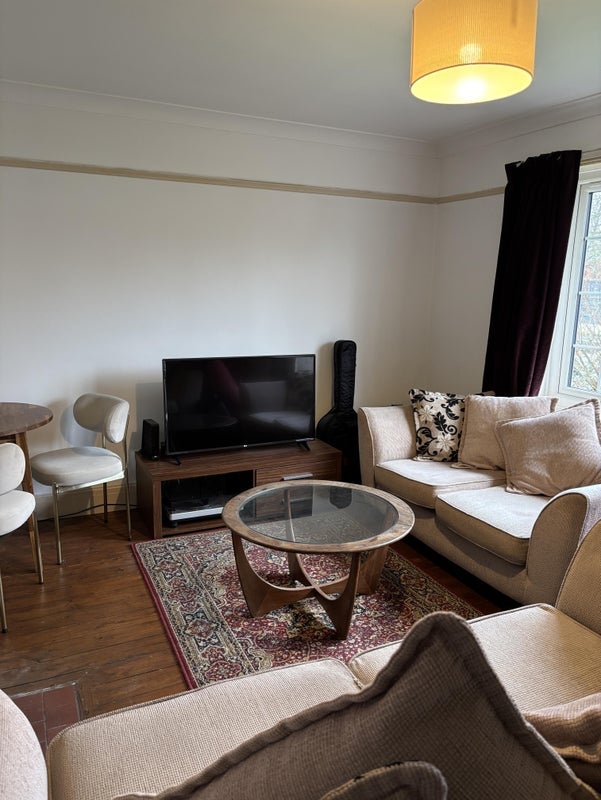 Room Shevington Gardens in Manchester