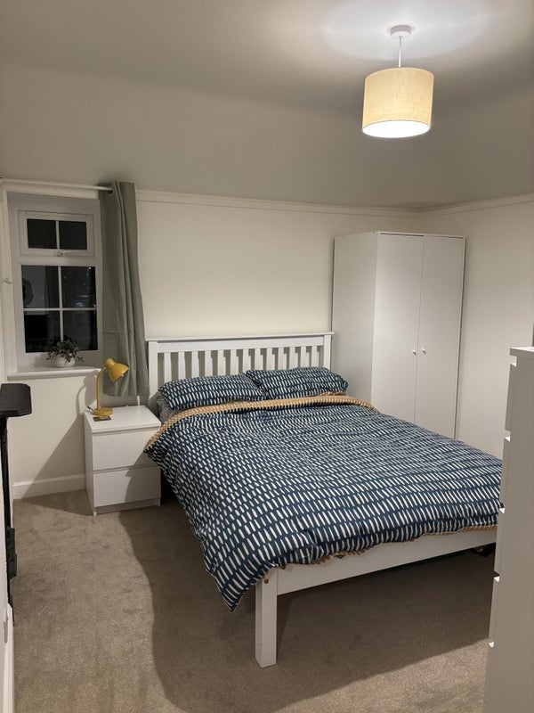 Room Shevington Gardens in Manchester
