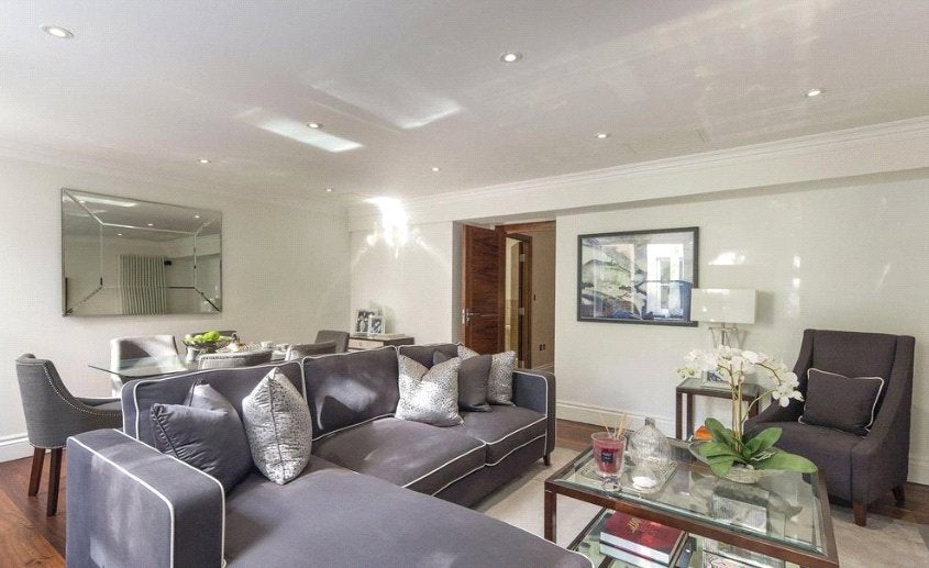 House Kensington Gardens Square in City of Westminster