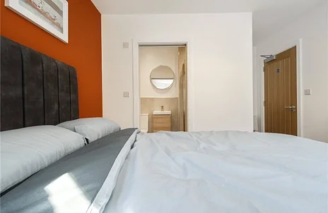 Flat Royal Oak Road in Woking