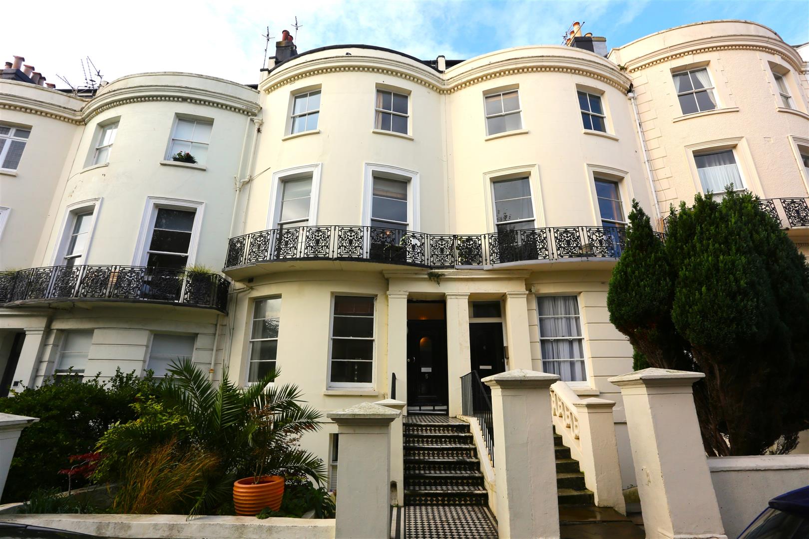 Flat Brunswick Road in Hove