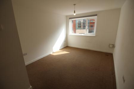 Flat Union Street in Royton