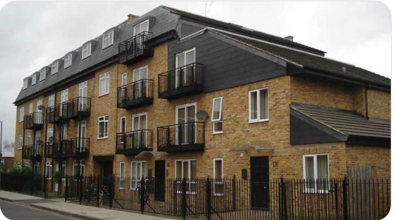 Room Hemming Street in Greater London