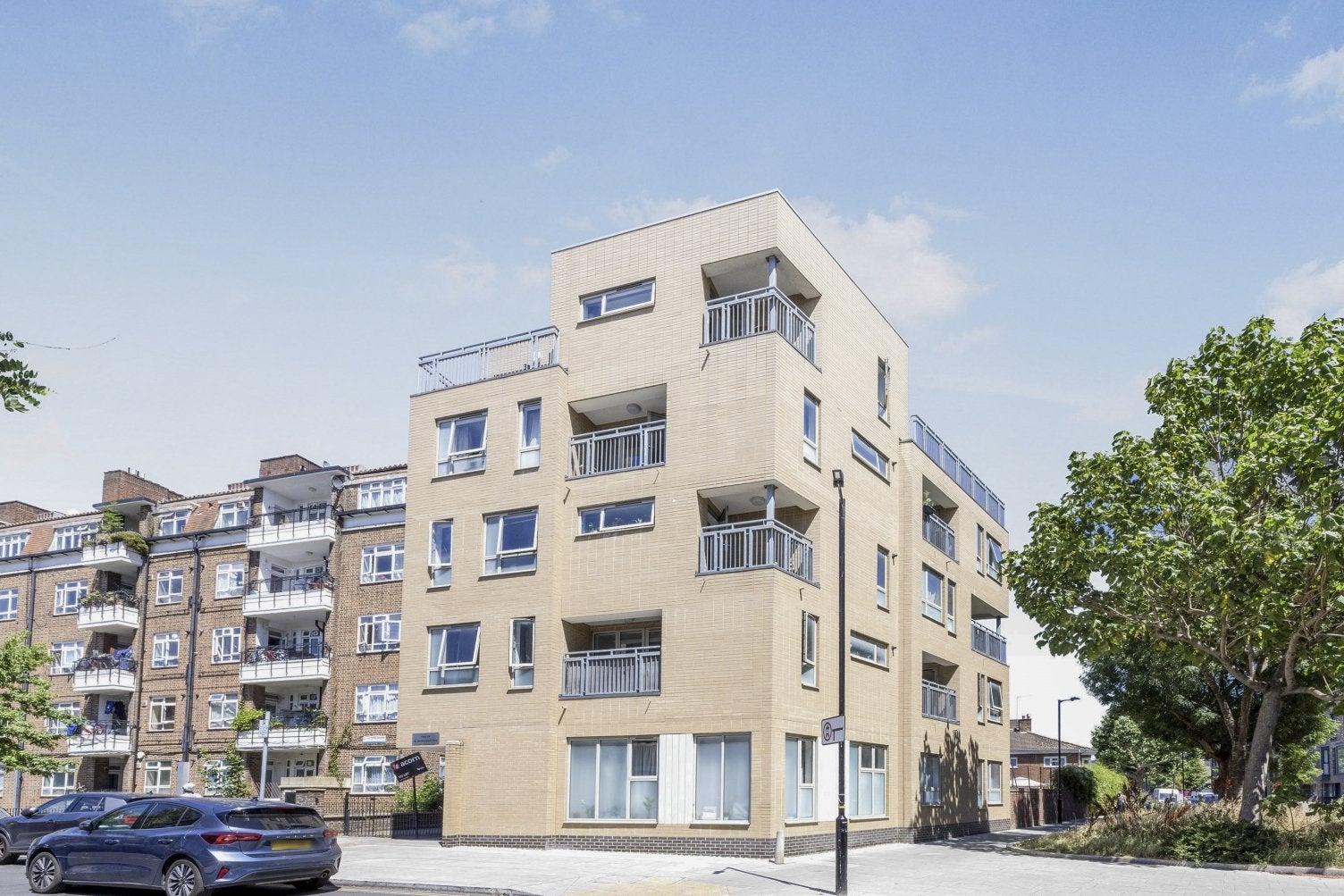Flat Westmoreland Road in Greater London