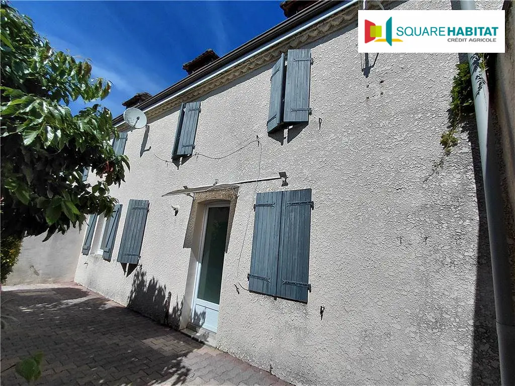 House Rue Moncade in Orthez