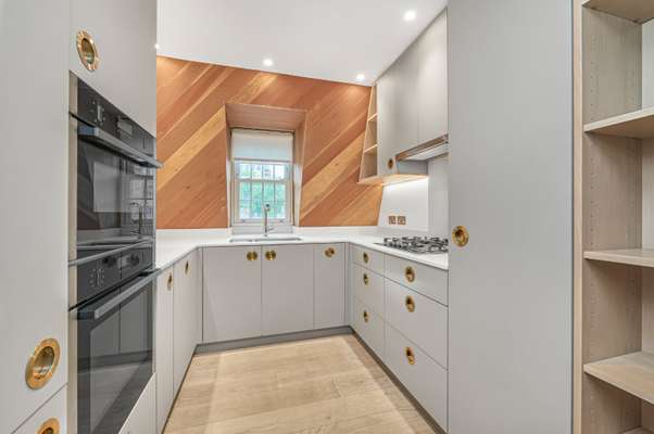 Flat Marylebone High Street in City of Westminster