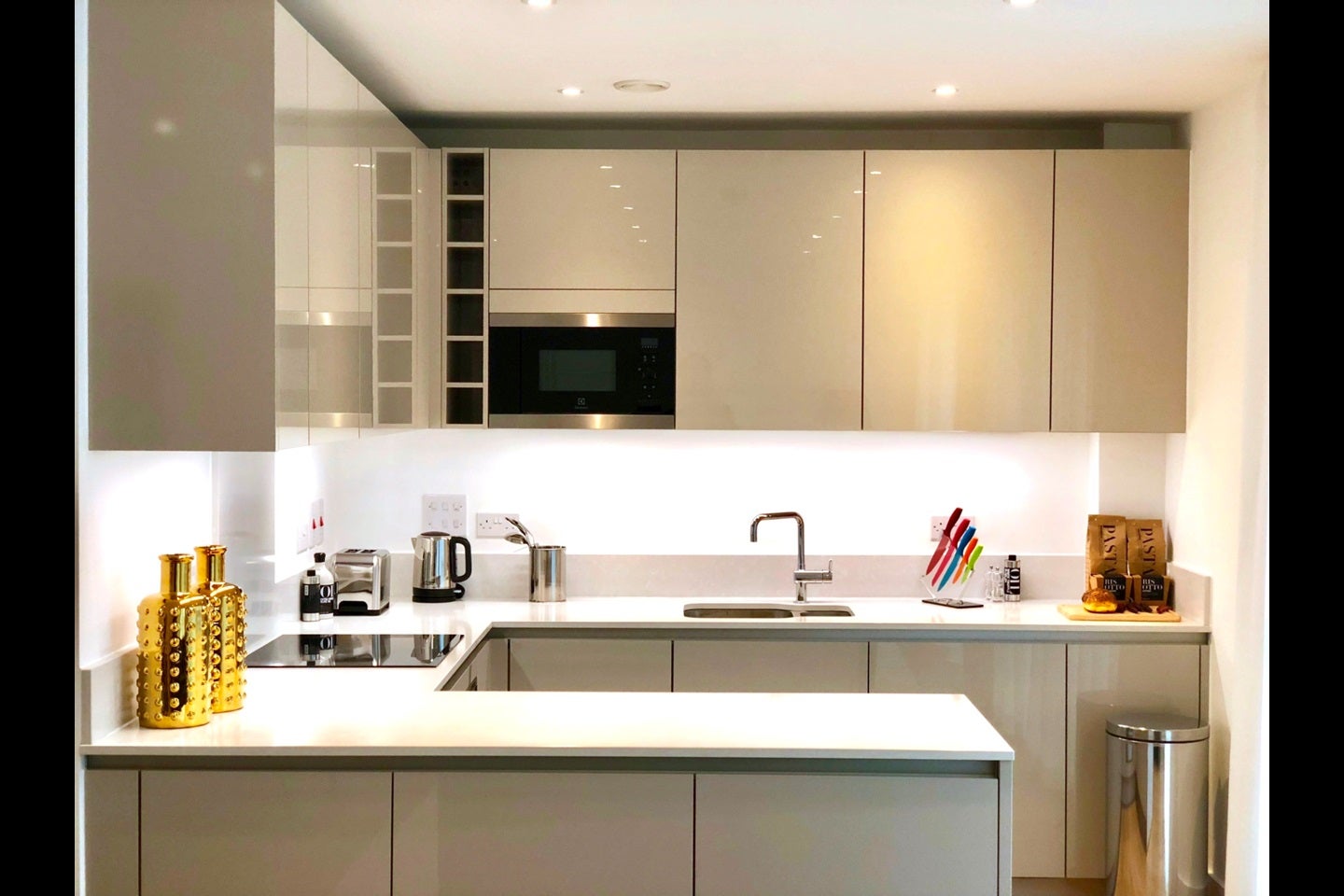 Flat Rochester Place in Greater London