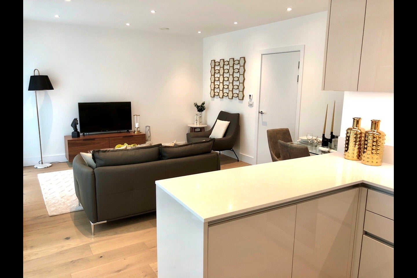Flat Rochester Place in Greater London
