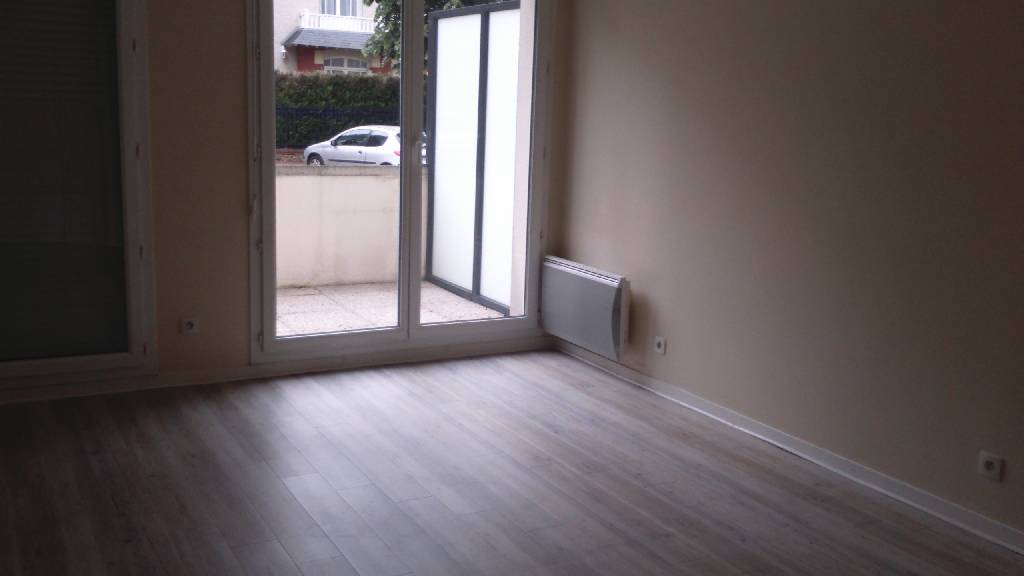 Appartement Place des Martyrs de la Résistance à Sotteville-lès-Rouen
