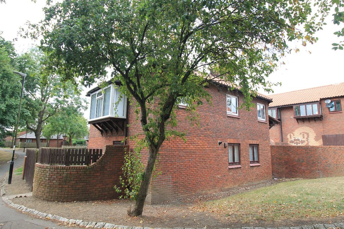 Flat Hambleton Road in Sunderland