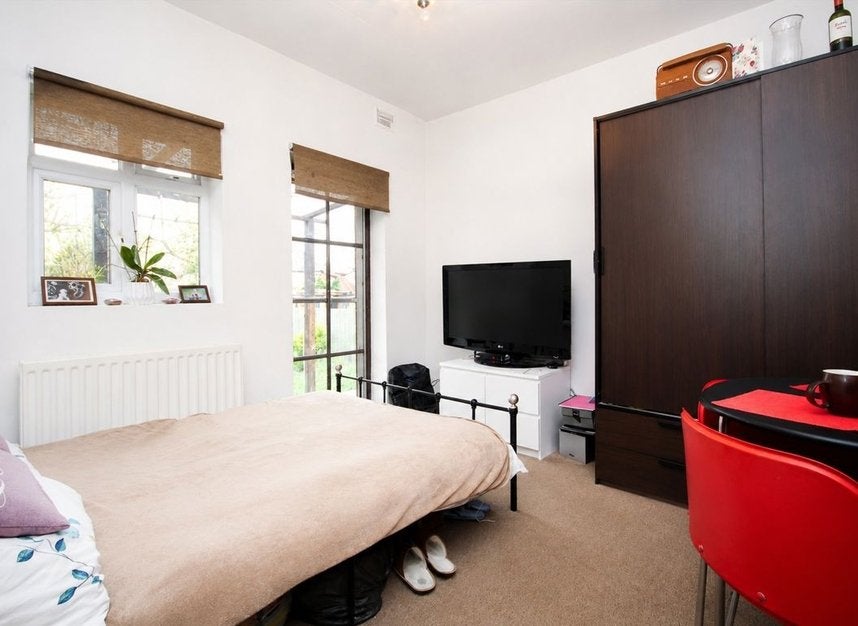 House Wood Lane in Greater London