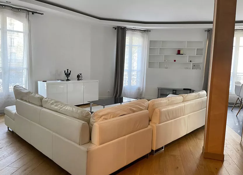 Appartement Rue du Général Delestraint à Paris