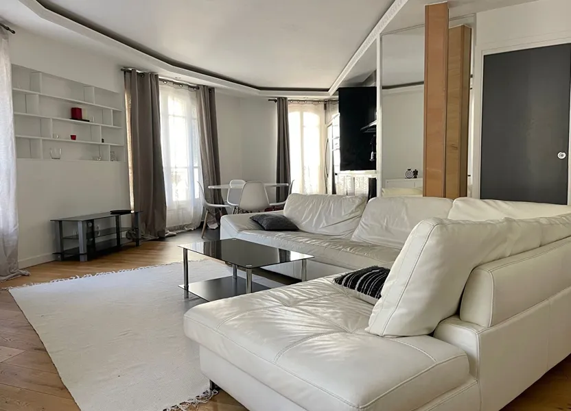 Appartement Rue du Général Delestraint à Paris