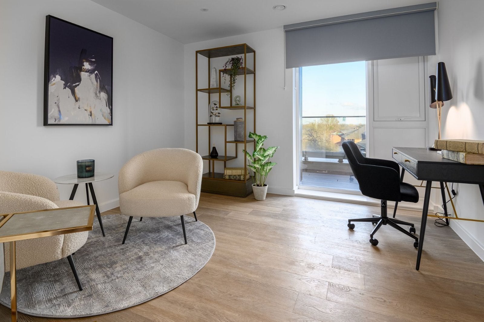 Flat Millers Close in Elmbridge