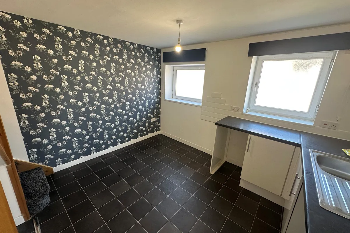 Flat Exmouth Road Back in Gorleston-on-Sea