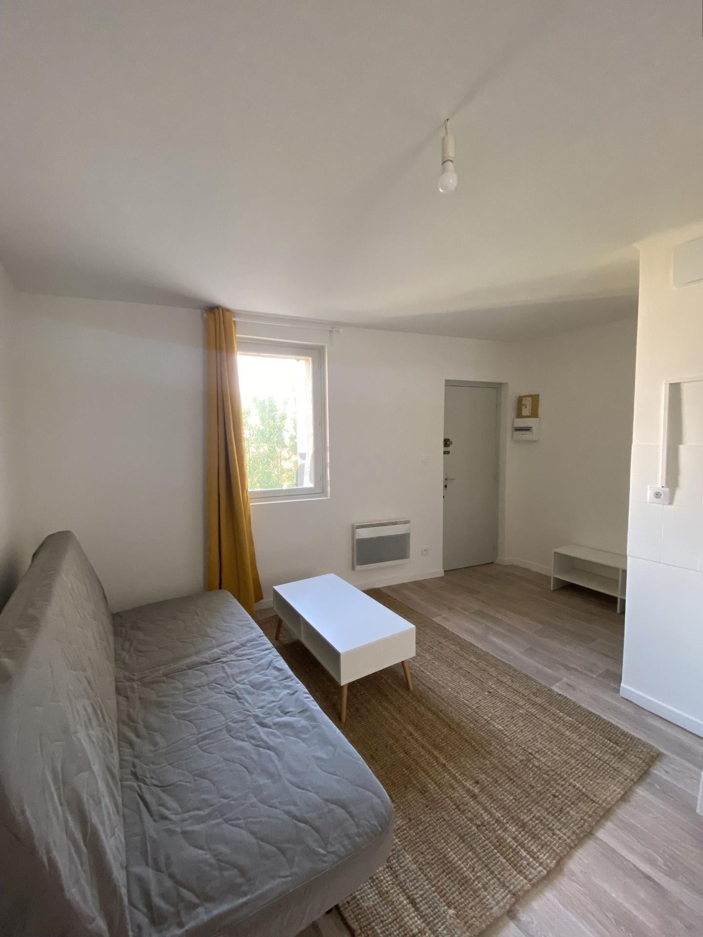 Flat Rue Paul Doumet in La Garde