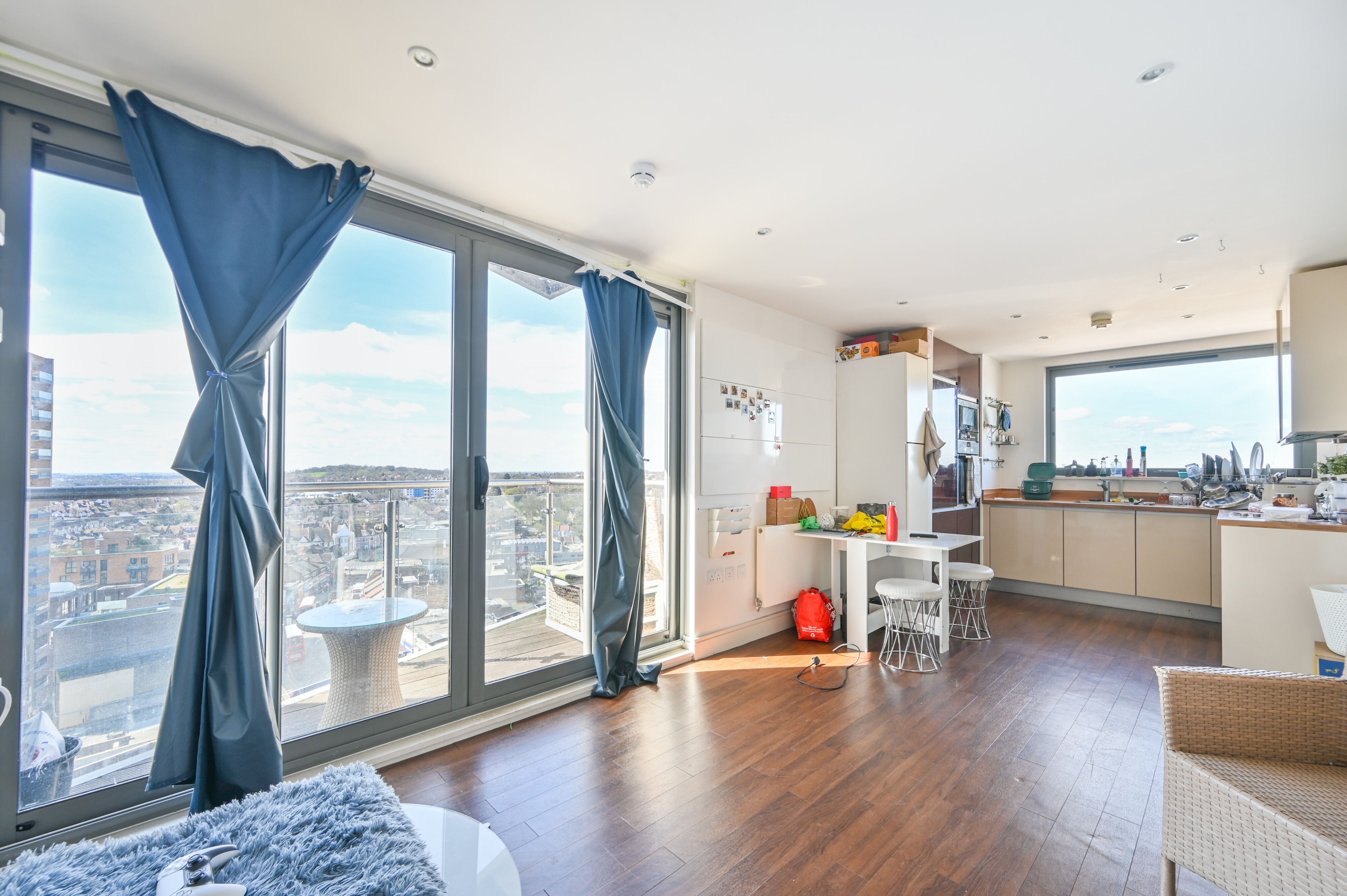 Flat Wembley Central Square in Greater London