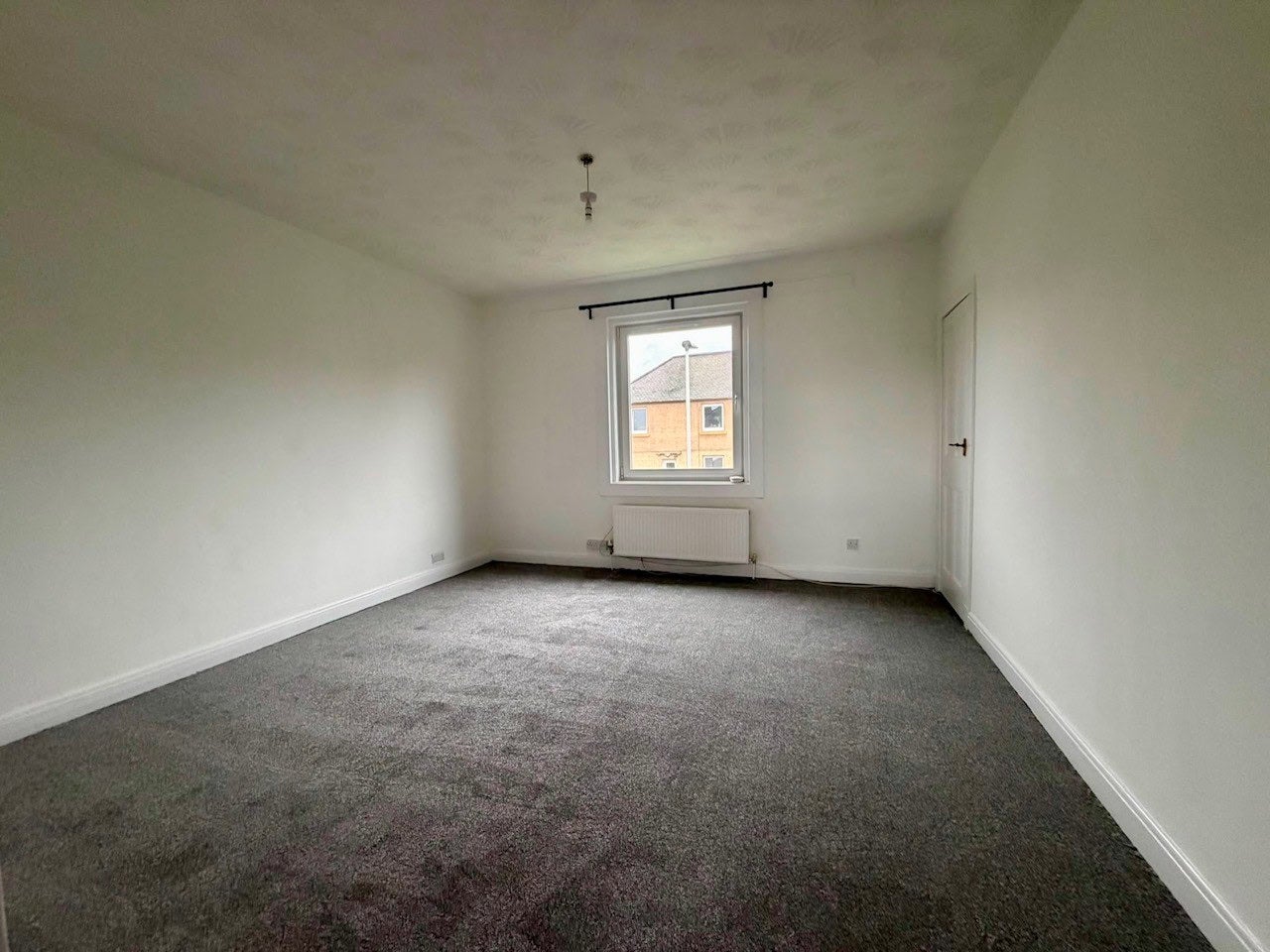 Flat Carlops Avenue in Penicuik