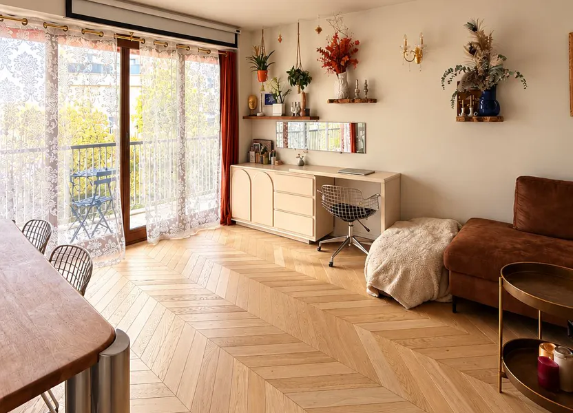 Flat Boulevard Brune in Paris