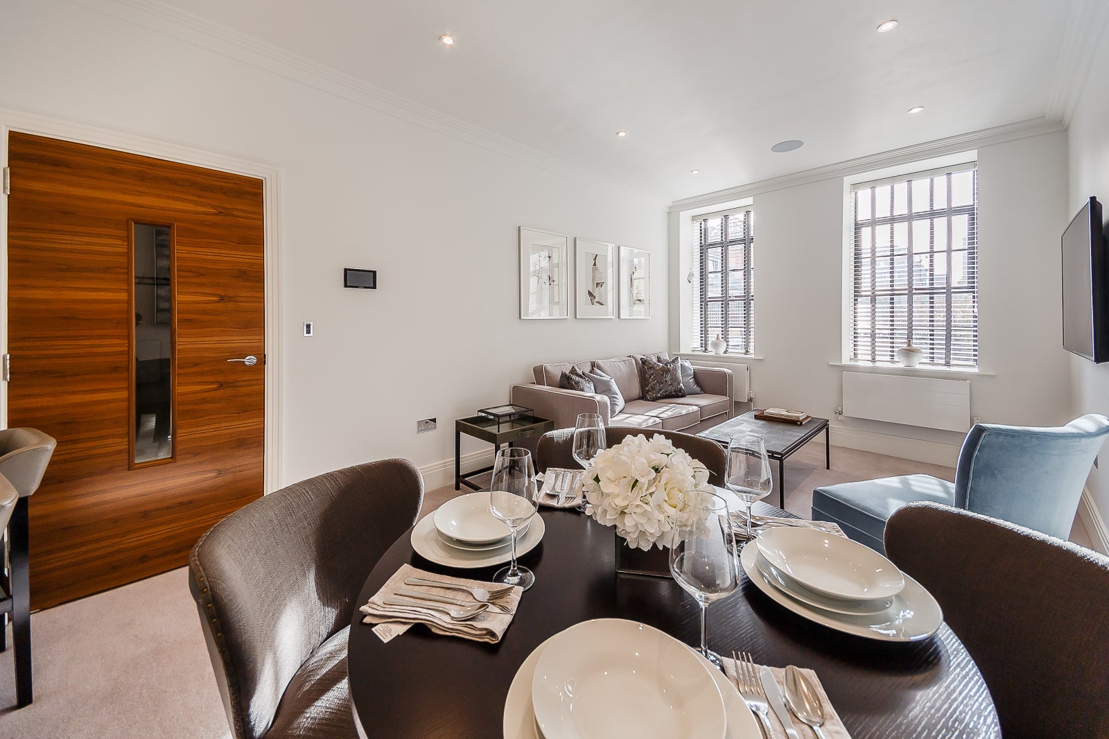 Flat Rainville Road in Greater London